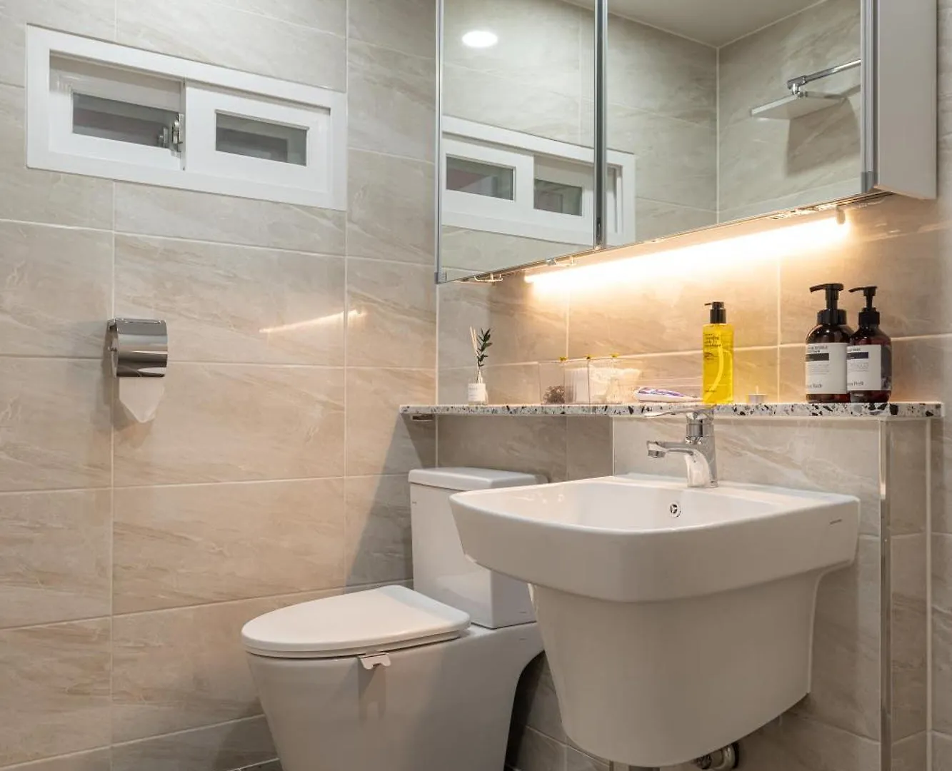 Bed and Breakfast Leesuhwansang Сеул
